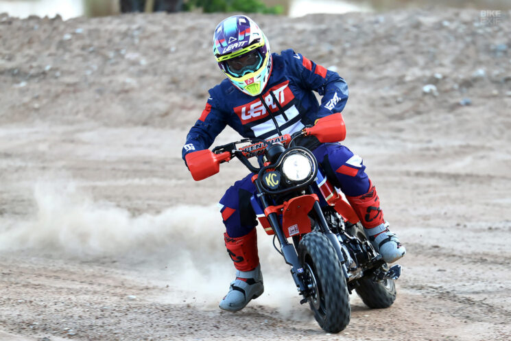 Replika reli Honda Monkey oleh Dirtshop Thailand