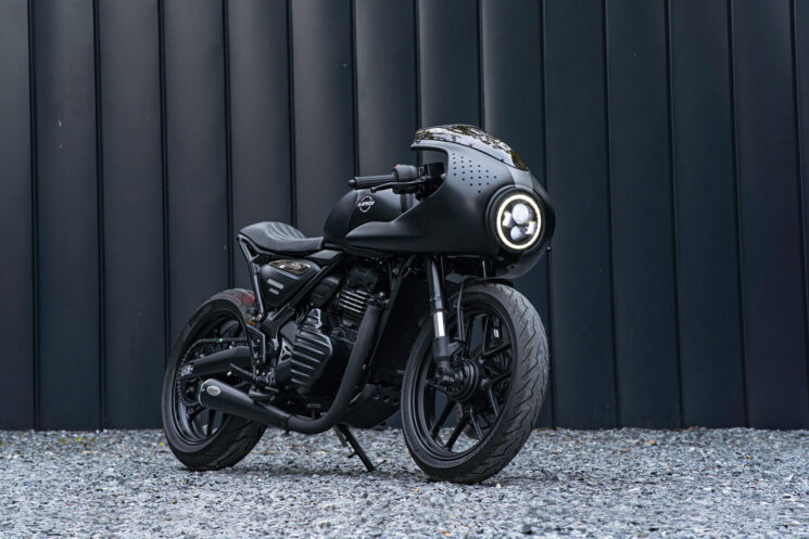 Pembalap kafe Triumph Speed 400 oleh K-Speed